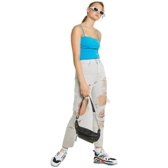 American Eagle Ripped  Mom Jean - Picture 7 of 7